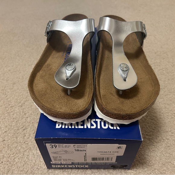 Birkenstock Gizeh Thong Sandals Leather Silver Metallic Size 39 Regular Width - Picture 2 of 9